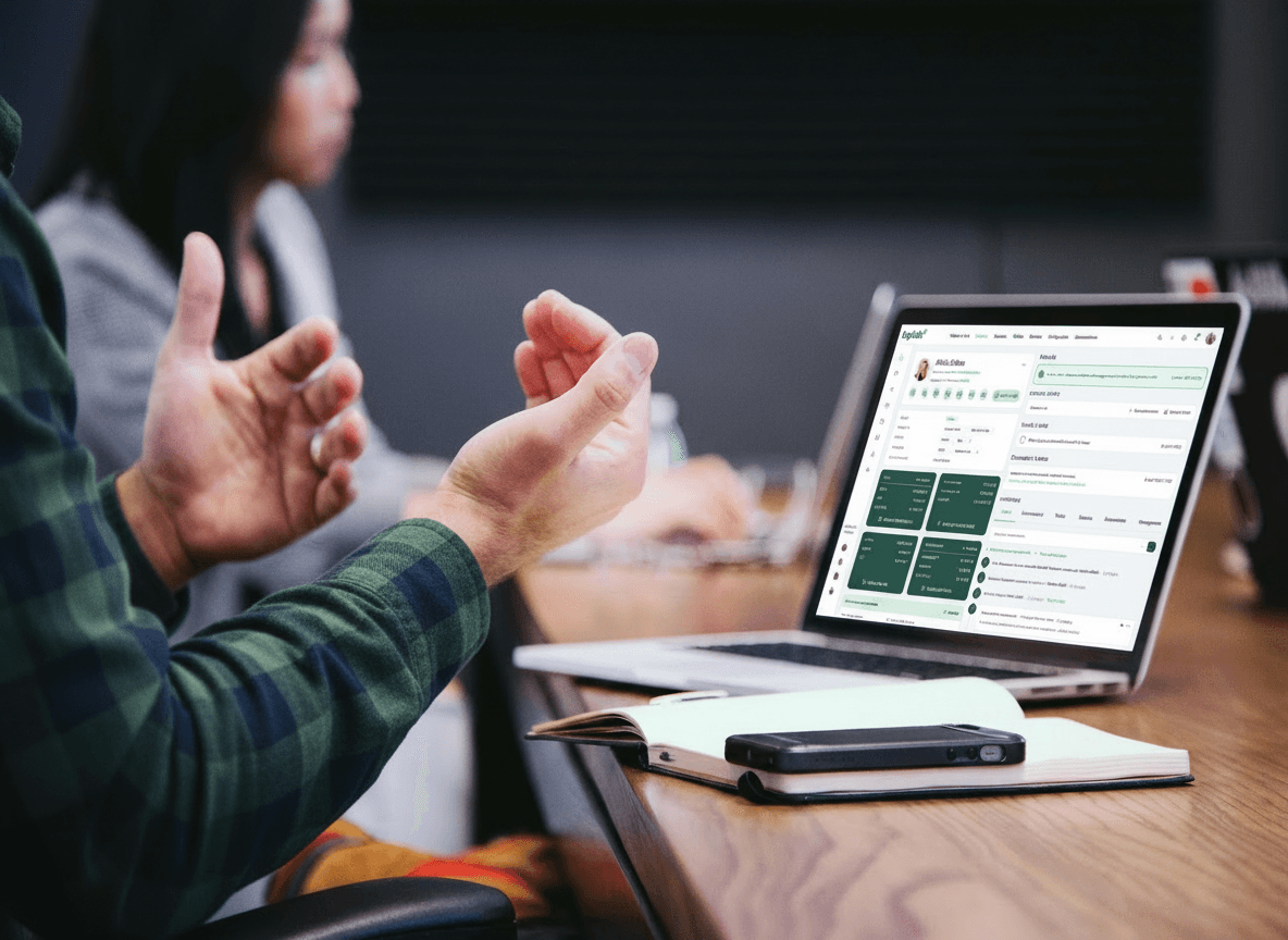 Réussir l'implantation de Laylah CRM : tout commence par votre équipe.